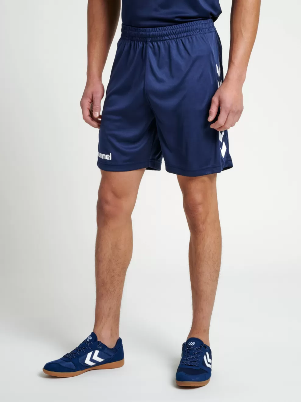 CORE POLY SHORTS*hummel Store