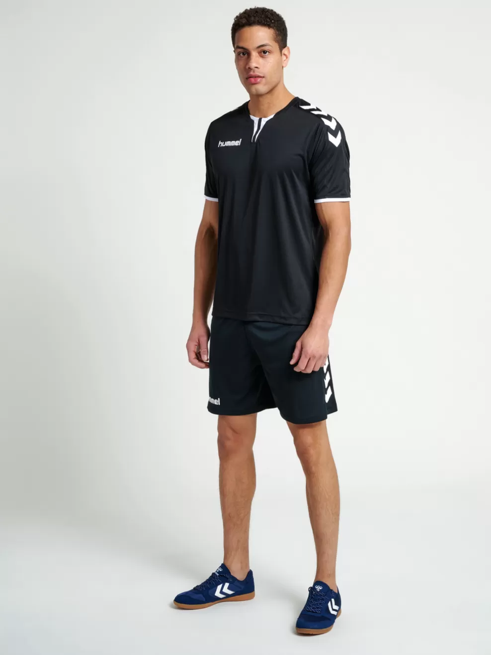 CORE POLY SHORTS*hummel Discount