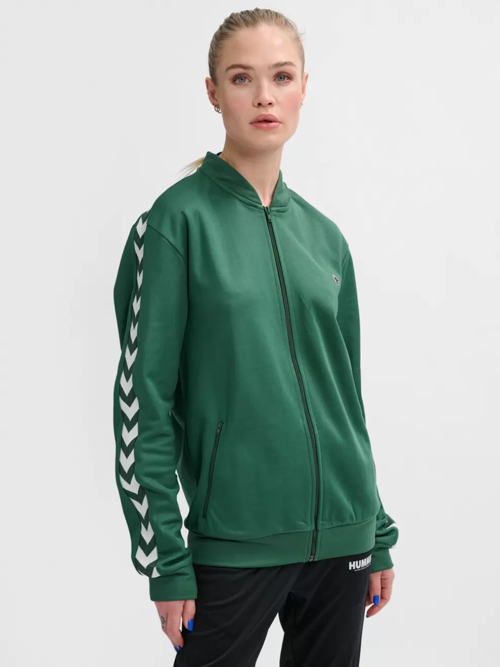 hmlARCHIVE REGULAR POLY ZIP JACKET*hummel Outlet