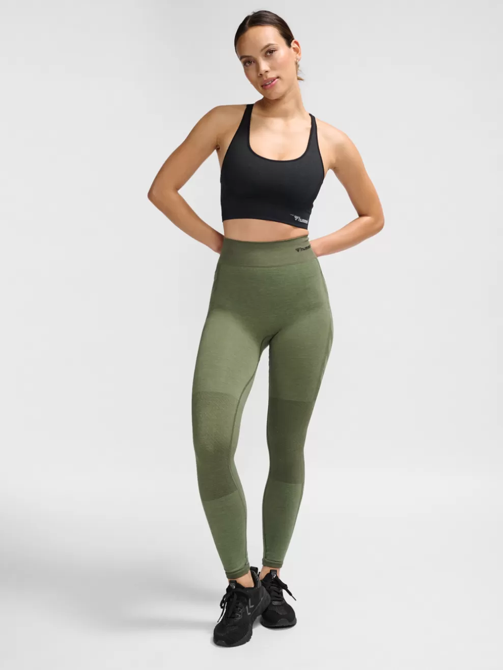 hmlCLEA SEAMLESS SPORTS TOP*hummel Online