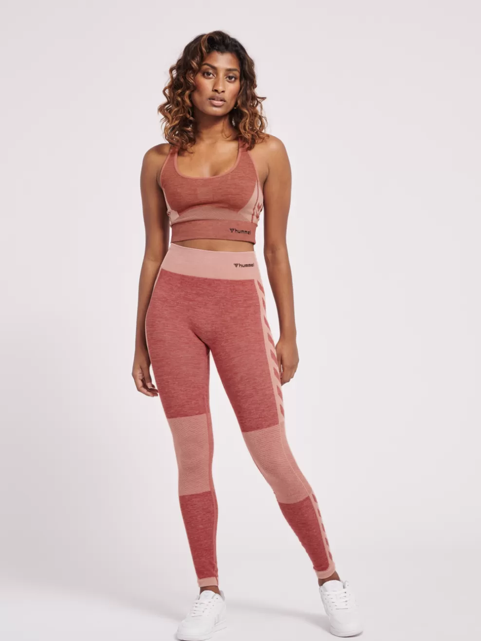 hmlCLEA SEAMLESS MID WAIST TIGHTS*hummel Clearance