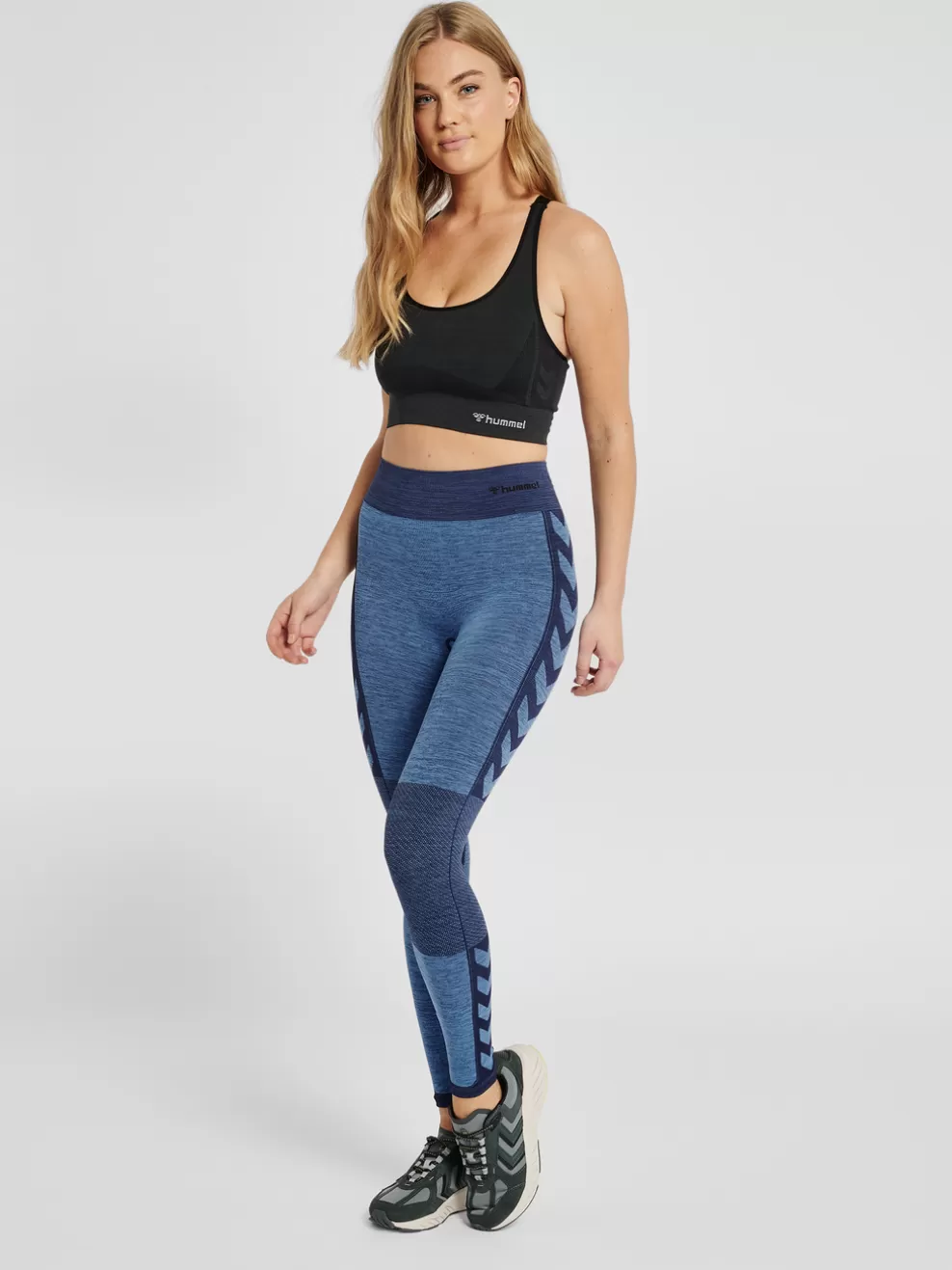 hmlCLEA SEAMLESS MID WAIST TIGHTS*hummel Outlet