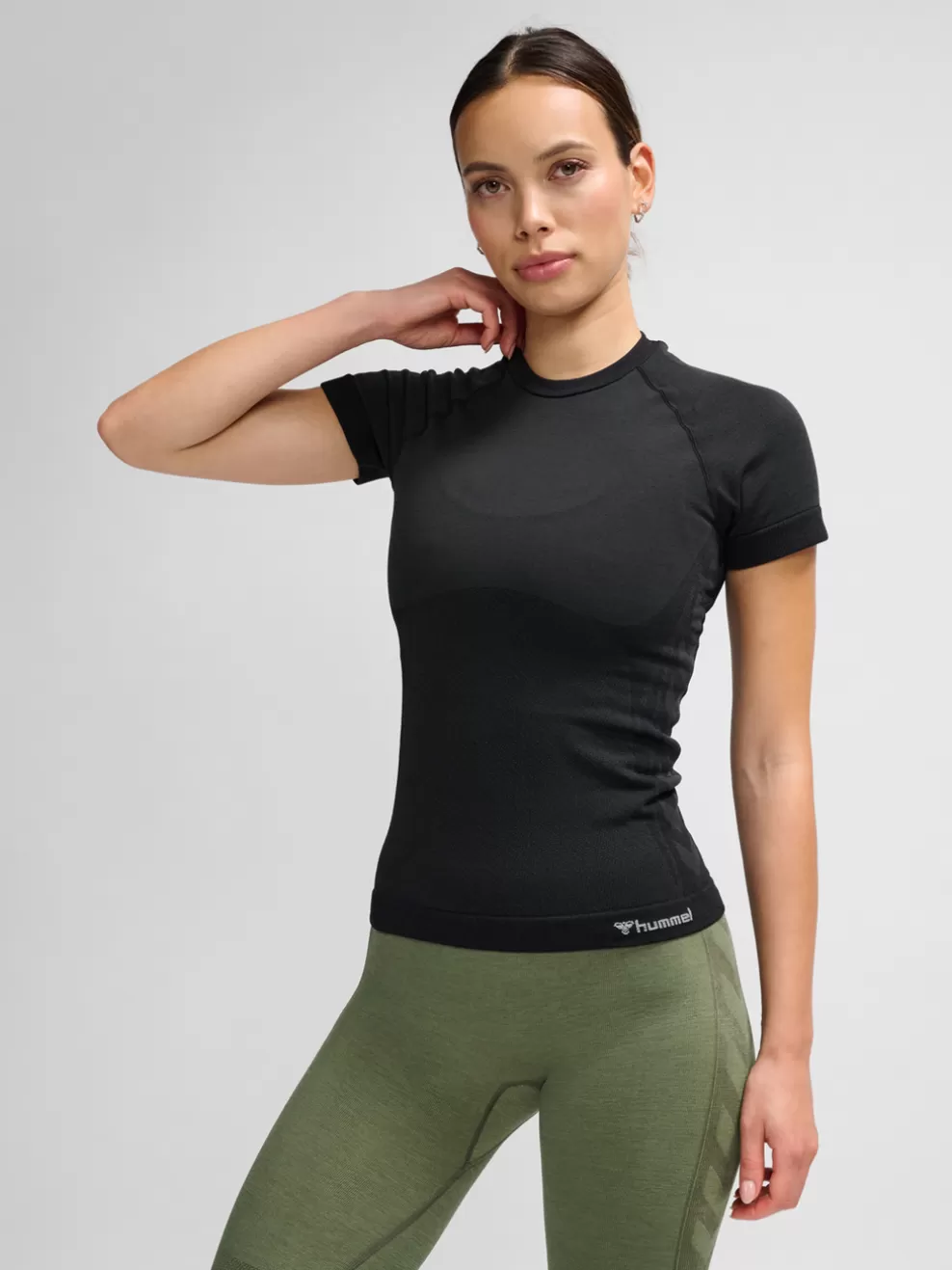 hmlCLEA SEAMLESS TIGHT T-SHIRT*hummel Outlet