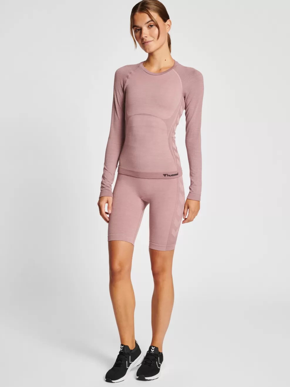 hmlCLEA SEAMLESS TIGHT T-SHIRT L/S*hummel Best Sale