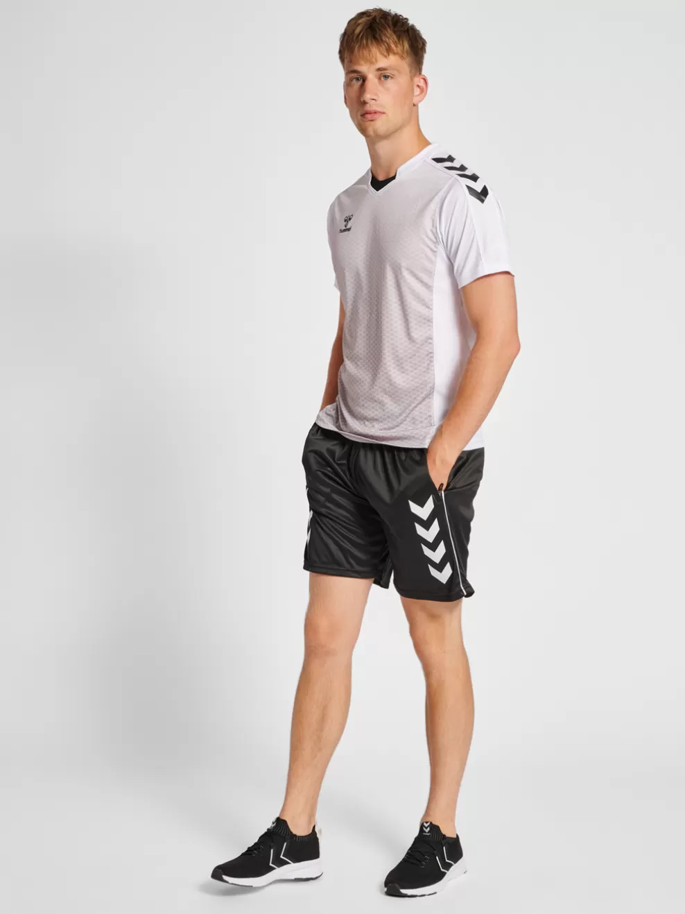 hmlCORE XK POLY COACH SHORTS*hummel Cheap