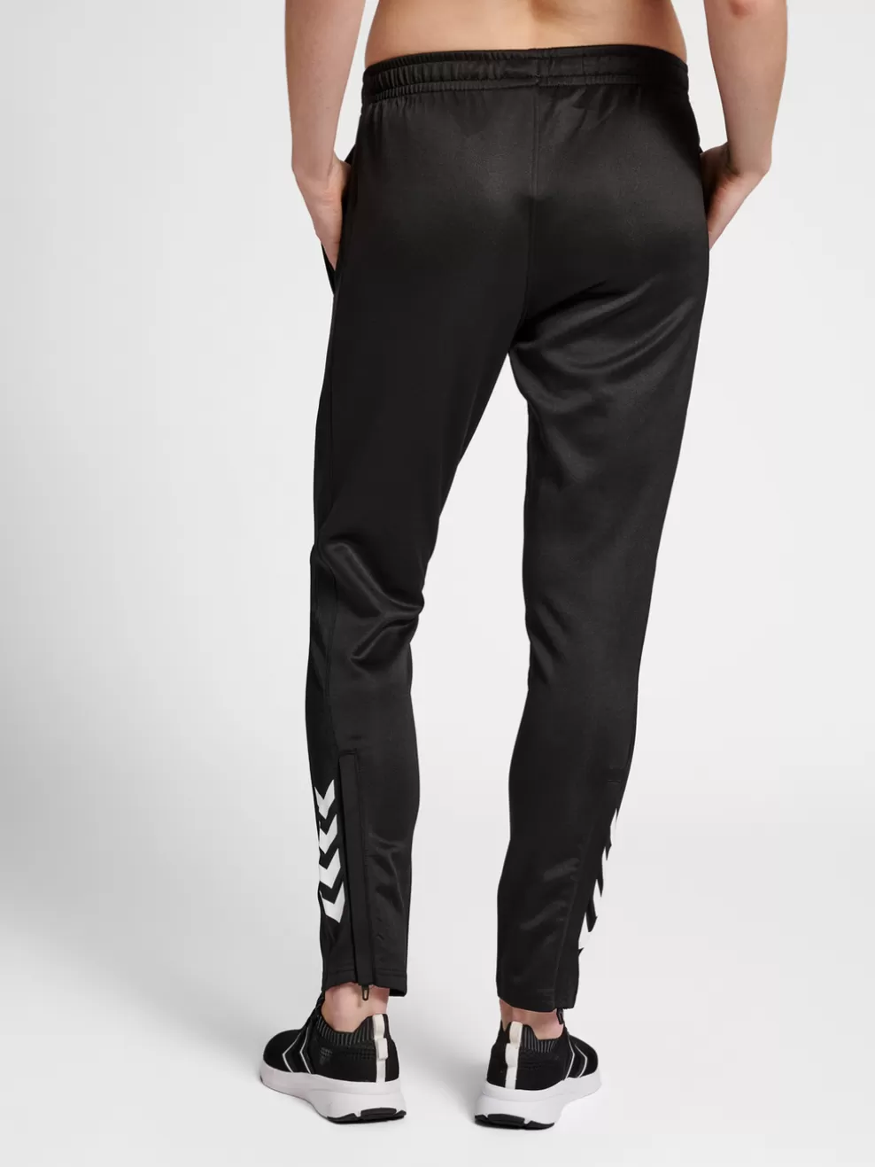 hmlCORE XK POLY PANTS WOMAN*hummel Outlet