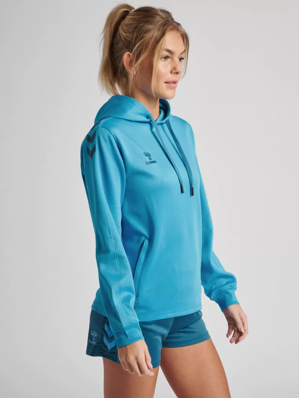 hmlCORE XK POLY SWEAT HOODIE WOMAN*hummel Best