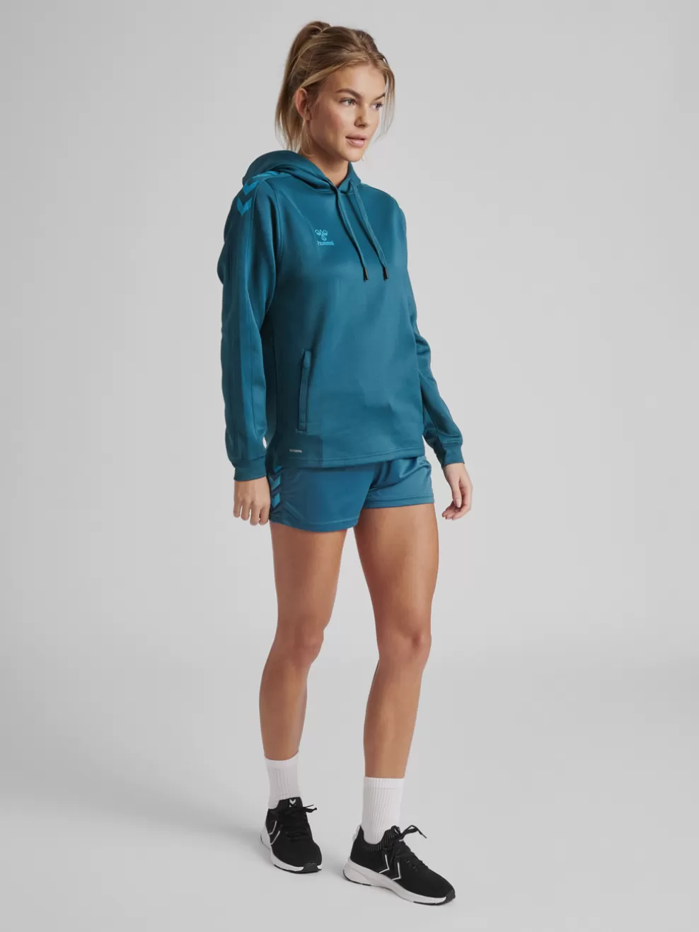 hmlCORE XK POLY SWEAT HOODIE WOMAN*hummel Clearance