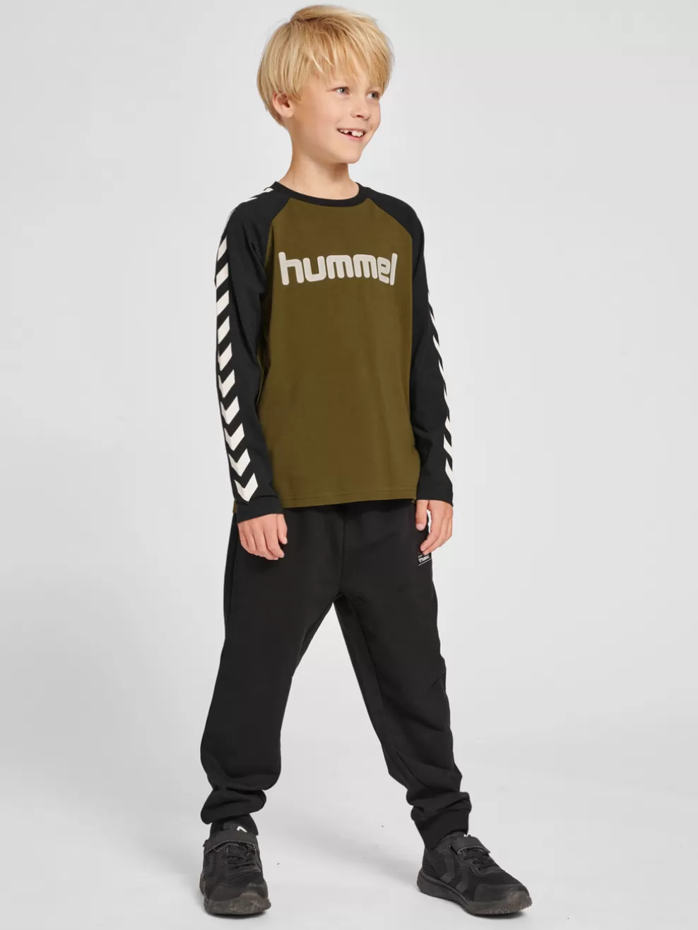 hmlEDWARD PANTS*hummel Hot