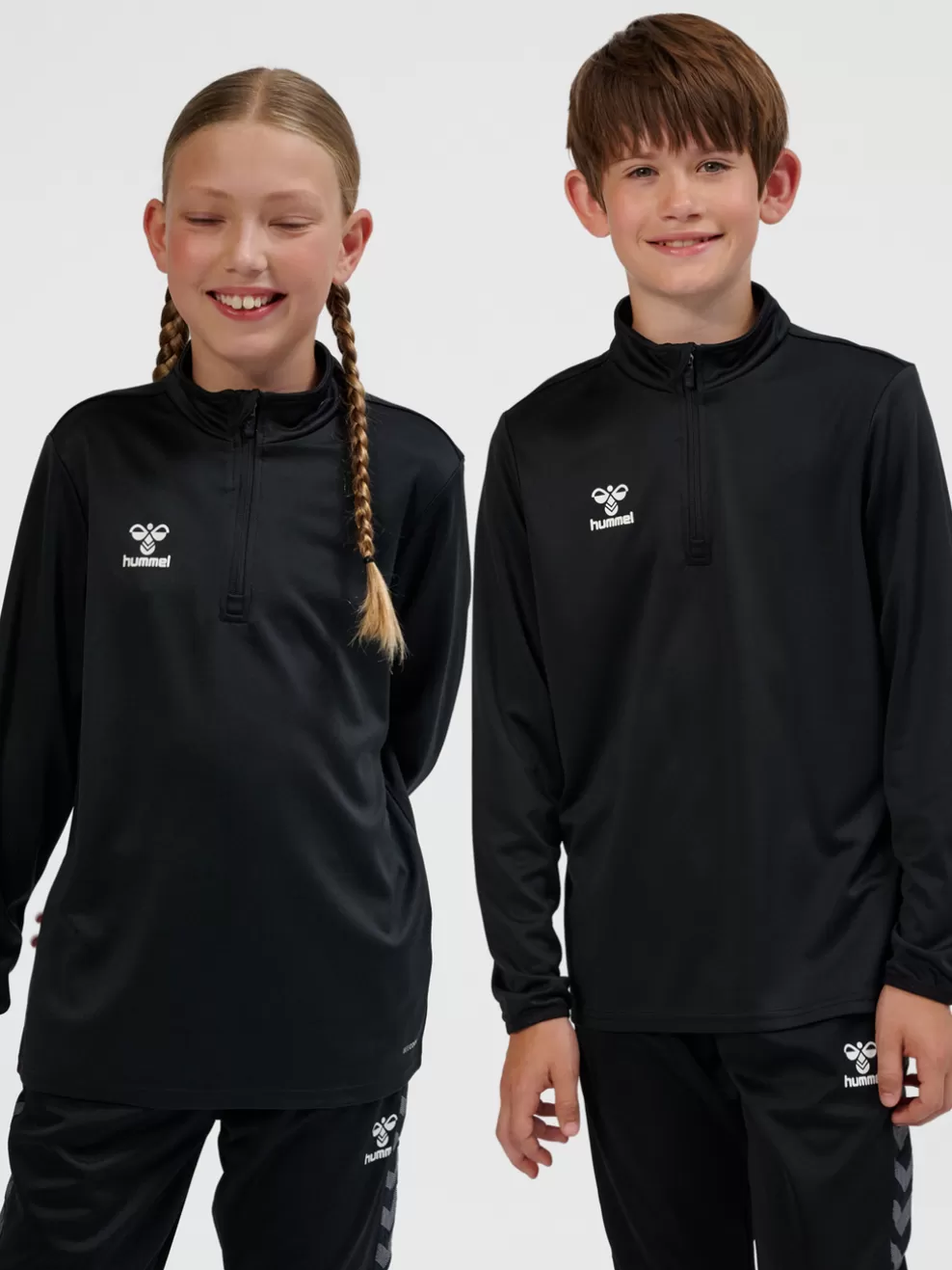 hmlESSENTIAL HALF-ZIP KIDS*hummel Shop