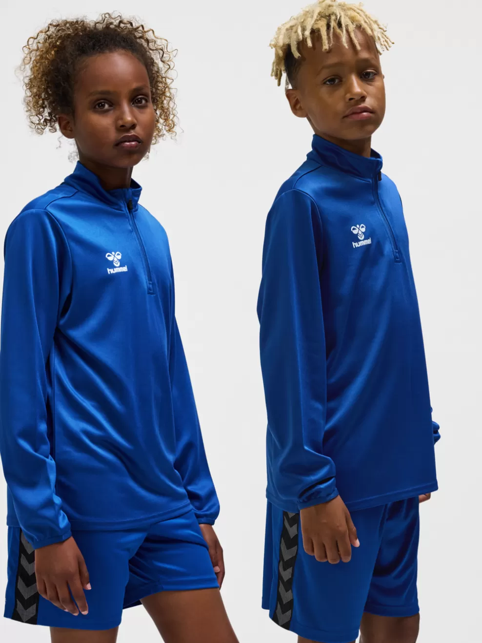 hmlESSENTIAL HALF-ZIP KIDS*hummel Cheap