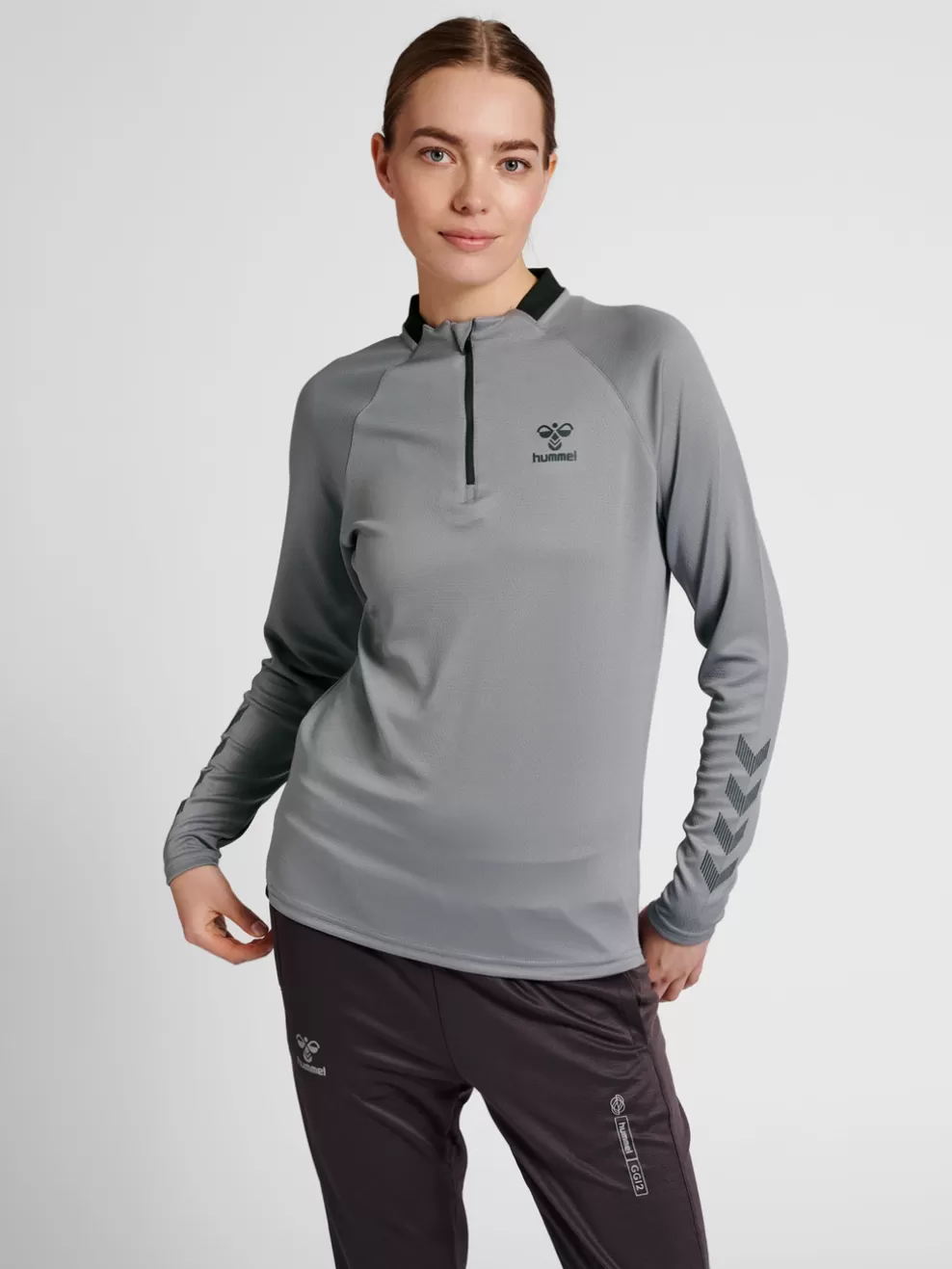 hmlGG12 ACTION HALF ZIP SWEAT WOMAN*hummel Online