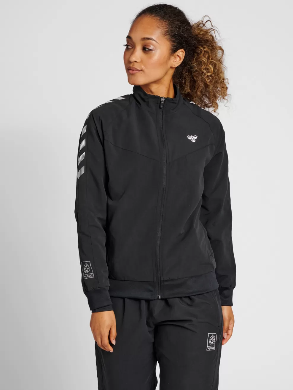 hmlGG12 TRACK JACKET WOMAN*hummel Shop