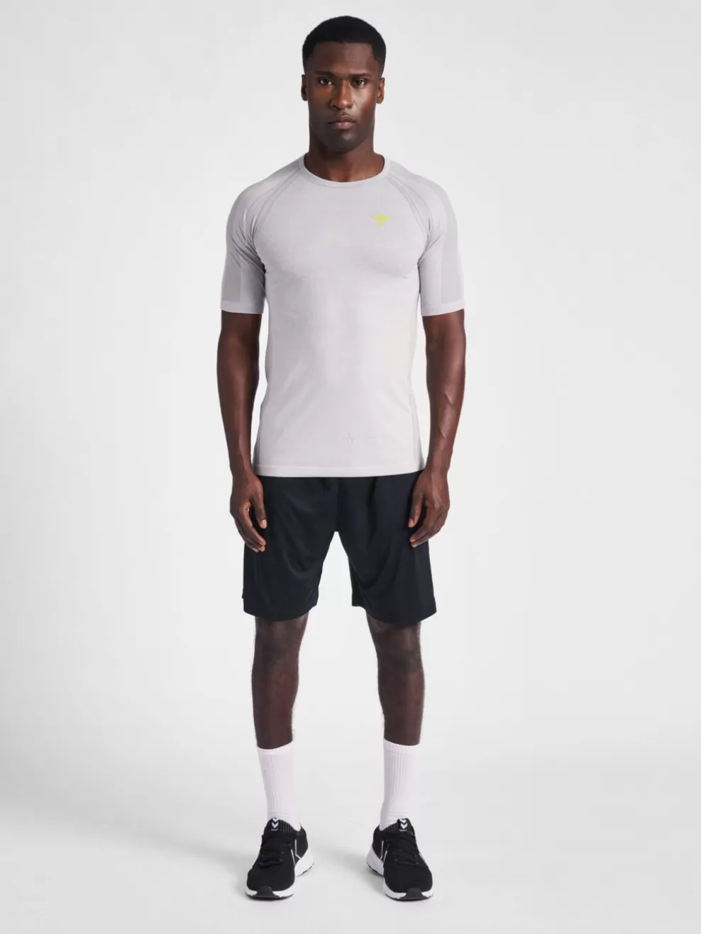 hmlGG12 TRAINING SEAMLESS S/S*hummel Shop