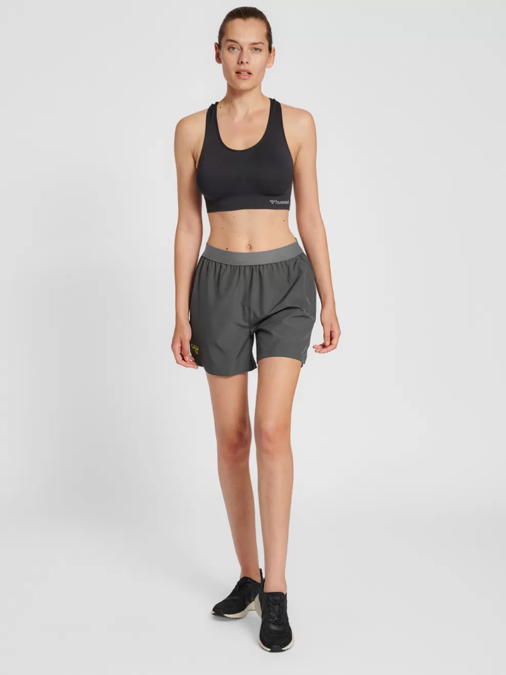 hmlGG12 TRAINING SHORTS WOMAN*hummel Online