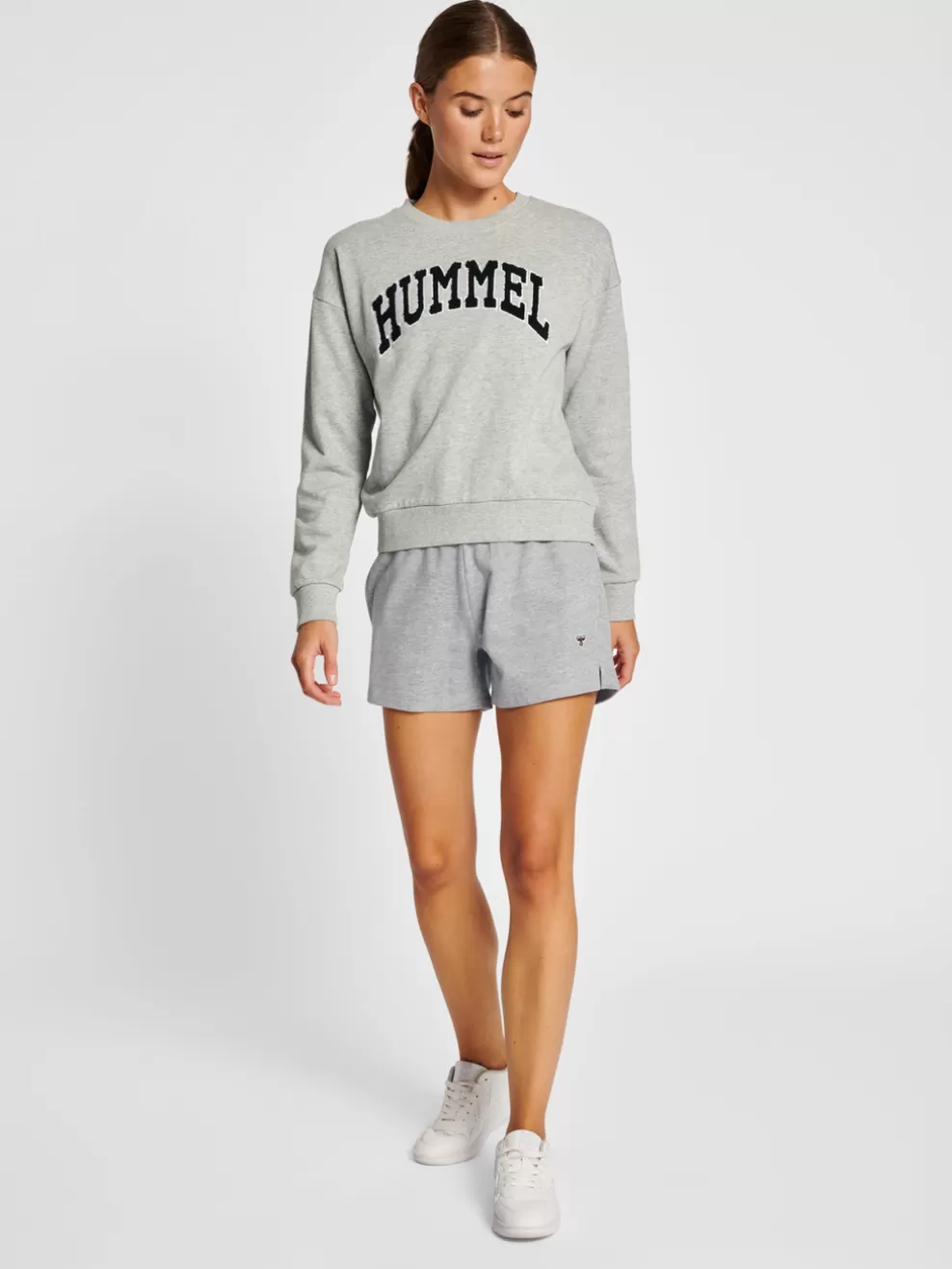 hmlIC BILLIE SWEATSHIRT*hummel Online