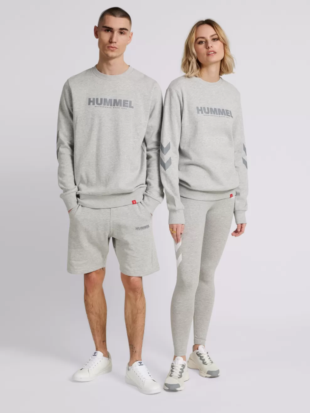 hmlLEGACY SWEATSHIRT*hummel Clearance