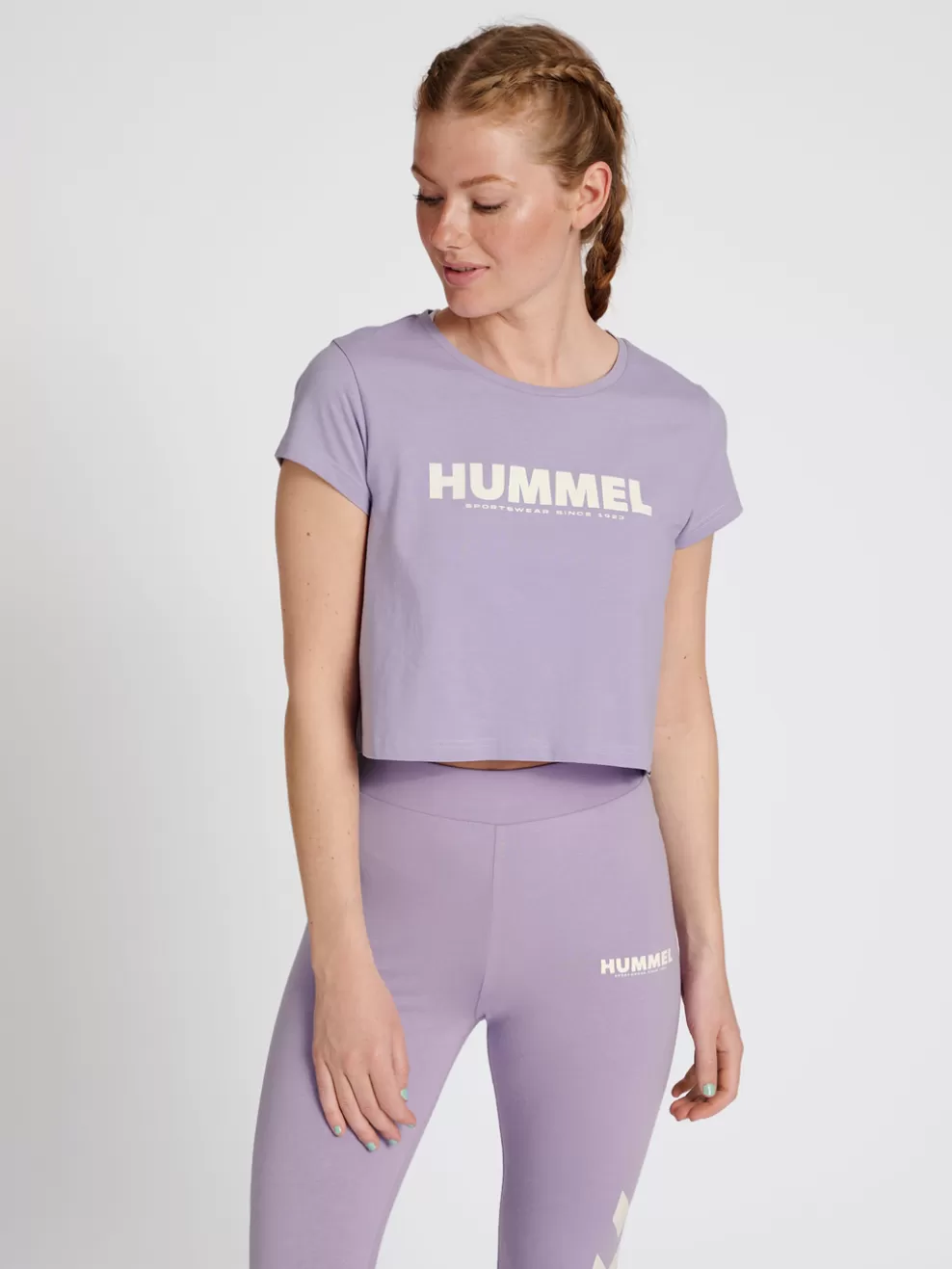 hmlLEGACY WOMAN CROPPED T-SHIRT*hummel Fashion