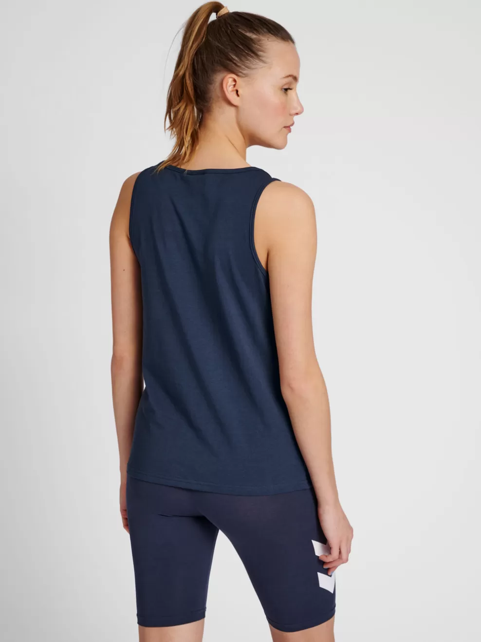 hmlLEGACY WOMAN TANKTOP*hummel Best