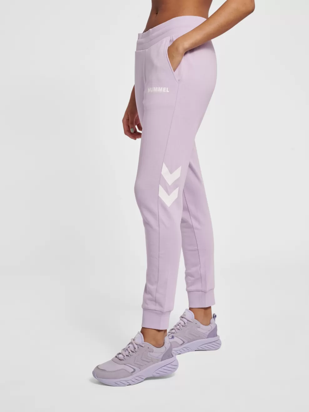 hmlLEGACY WOMAN TAPERED PANTS*hummel Clearance