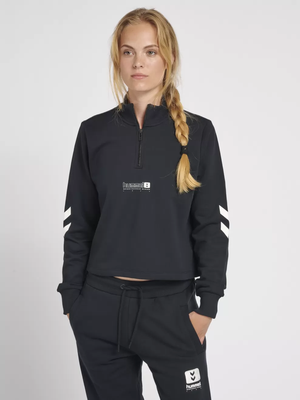 hmlLGC NIKKA CROPPED HALFZIP*hummel Clearance