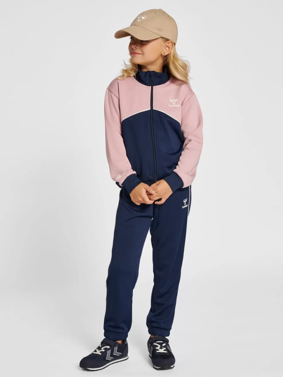 hmlLUBAGO TRACKSUIT*hummel Cheap