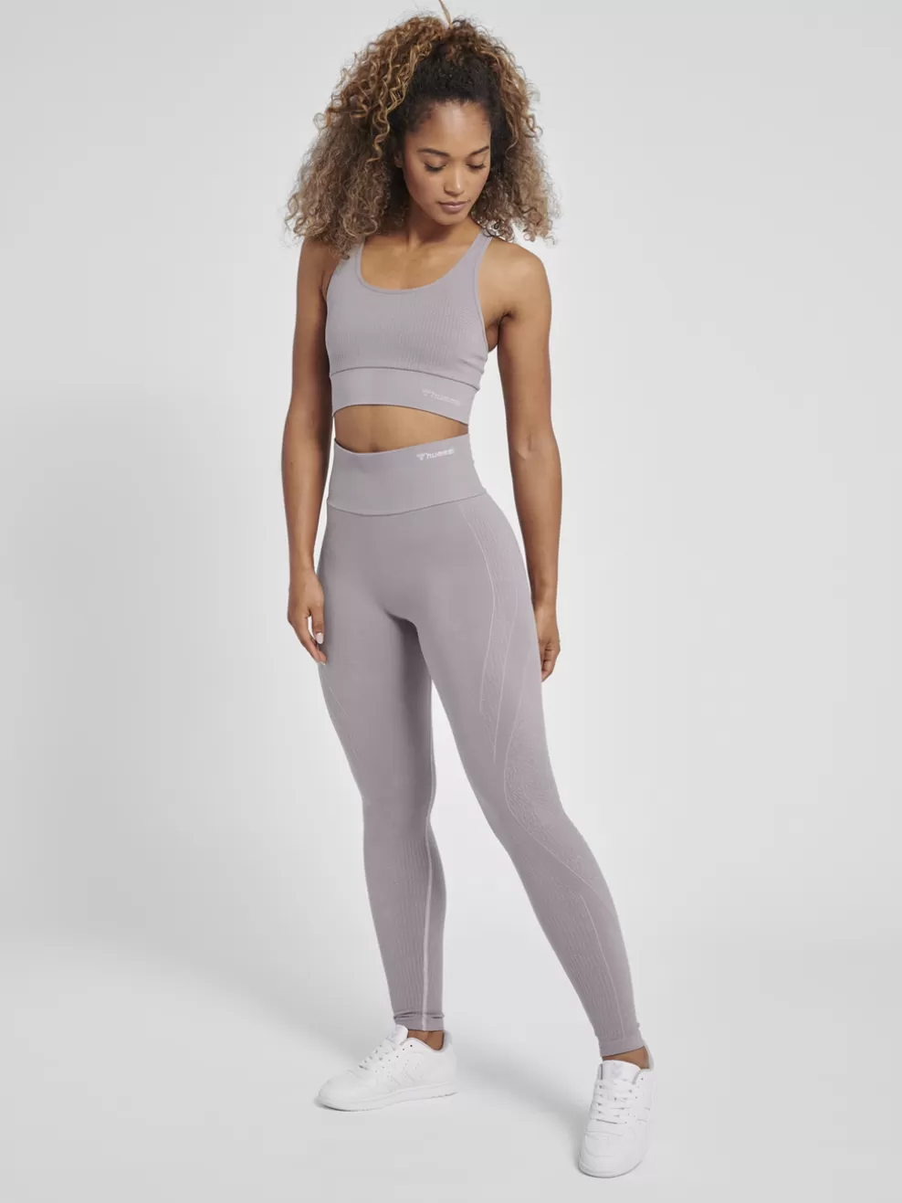 hmlMT FLOW SEAMLESS SPORTS TOP*hummel Online