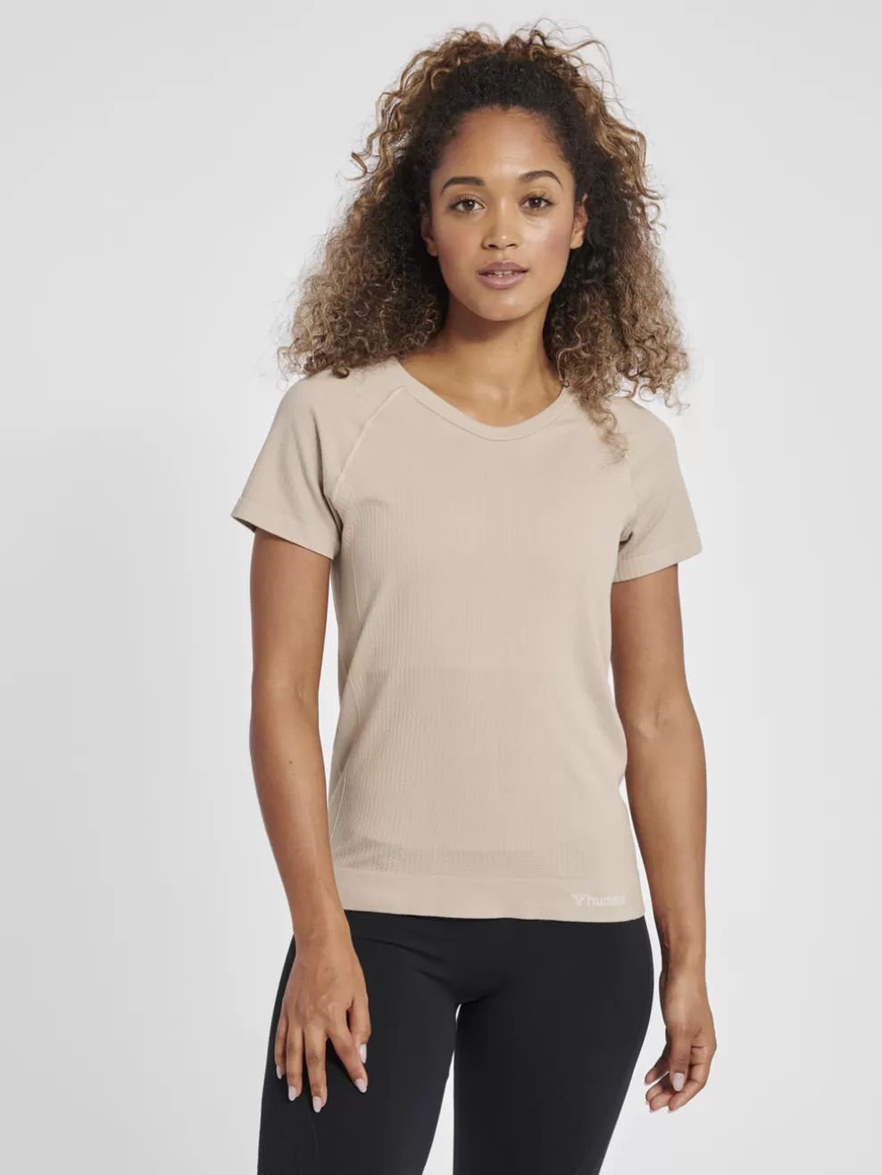 hmlMT FLOW SEAMLESS T-SHIRT*hummel Flash Sale