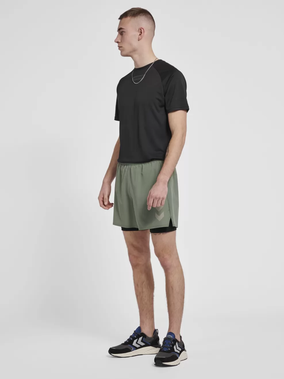 hmlMT FORCE 2 IN 1 SHORTS*hummel Outlet