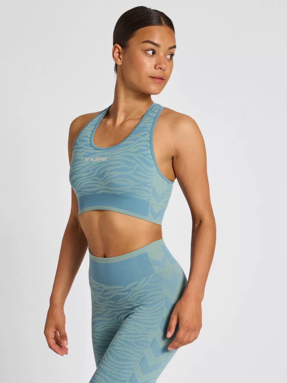 hmlMT SAGA SEAMLESS SPORTS TOP*hummel Flash Sale