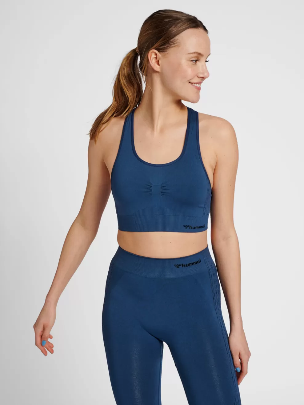 hmlMT SHAPING SEAMLESS SPORTS TOP*hummel Hot