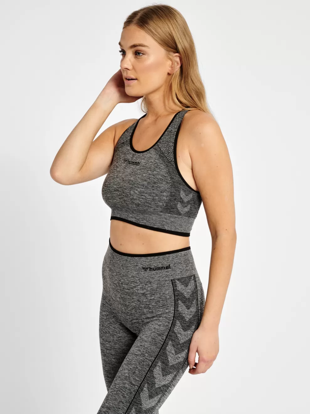 hmlMT UNA SEAMLESS SPORTS TOP*hummel Flash Sale