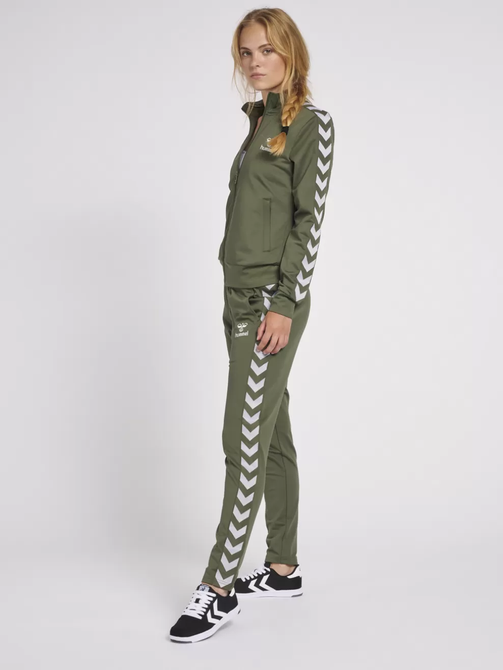hmlNELLY 2.0 ZIP JACKET*hummel Clearance