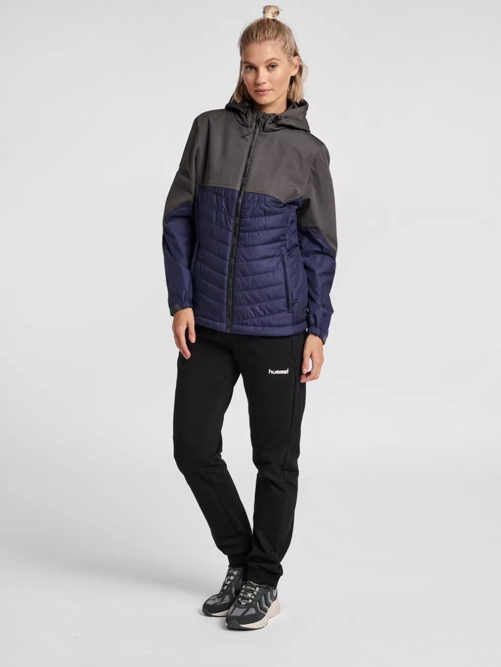 hmlNORTH HYBRID JACKET WOMAN*hummel Clearance