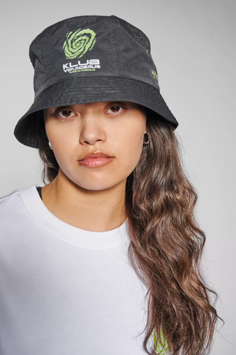 hmlPLADSTILFORSKELLE BUCKET HAT*hummel Shop