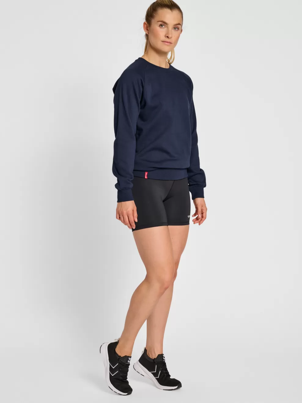 hmlRED CLASSIC SWEATSHIRT WOMAN*hummel Clearance