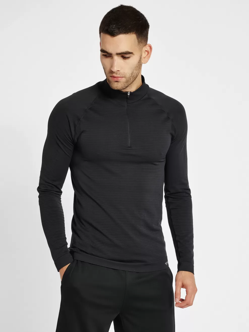 hmlSTROKE SEAMLESS HALF ZIP*hummel Best