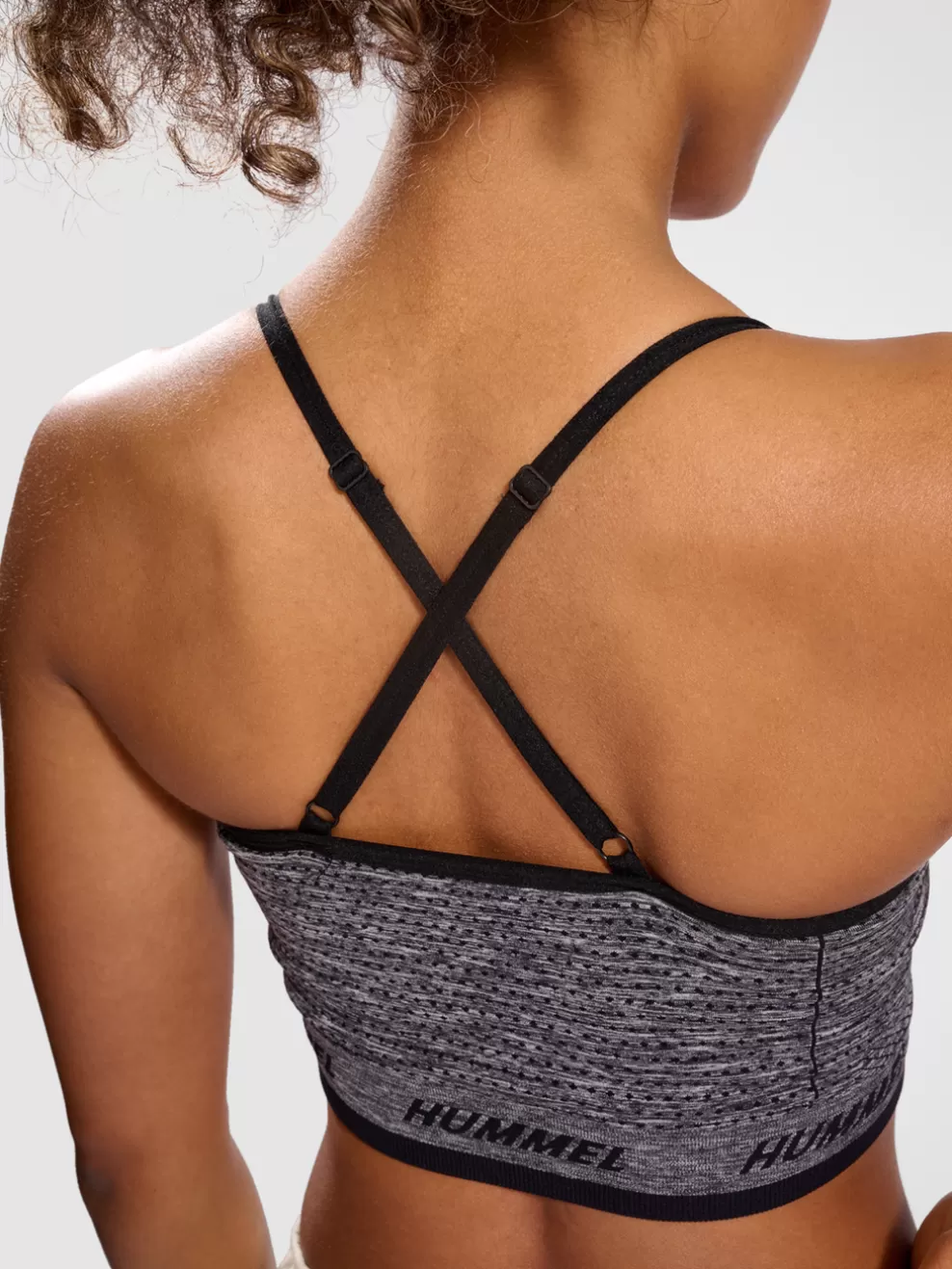 hmlTE CAMI SEAMLESS SPORTS TOP*hummel Discount