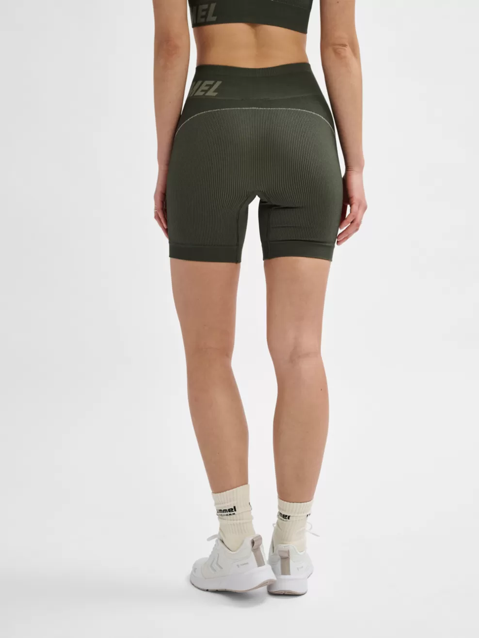 hmlTE CHRISTEL SEAMLESS SHORTS*hummel Clearance