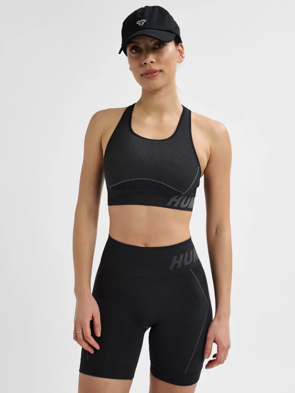 hmlTE CHRISTEL SEAMLESS SPORTS TOP*hummel Flash Sale