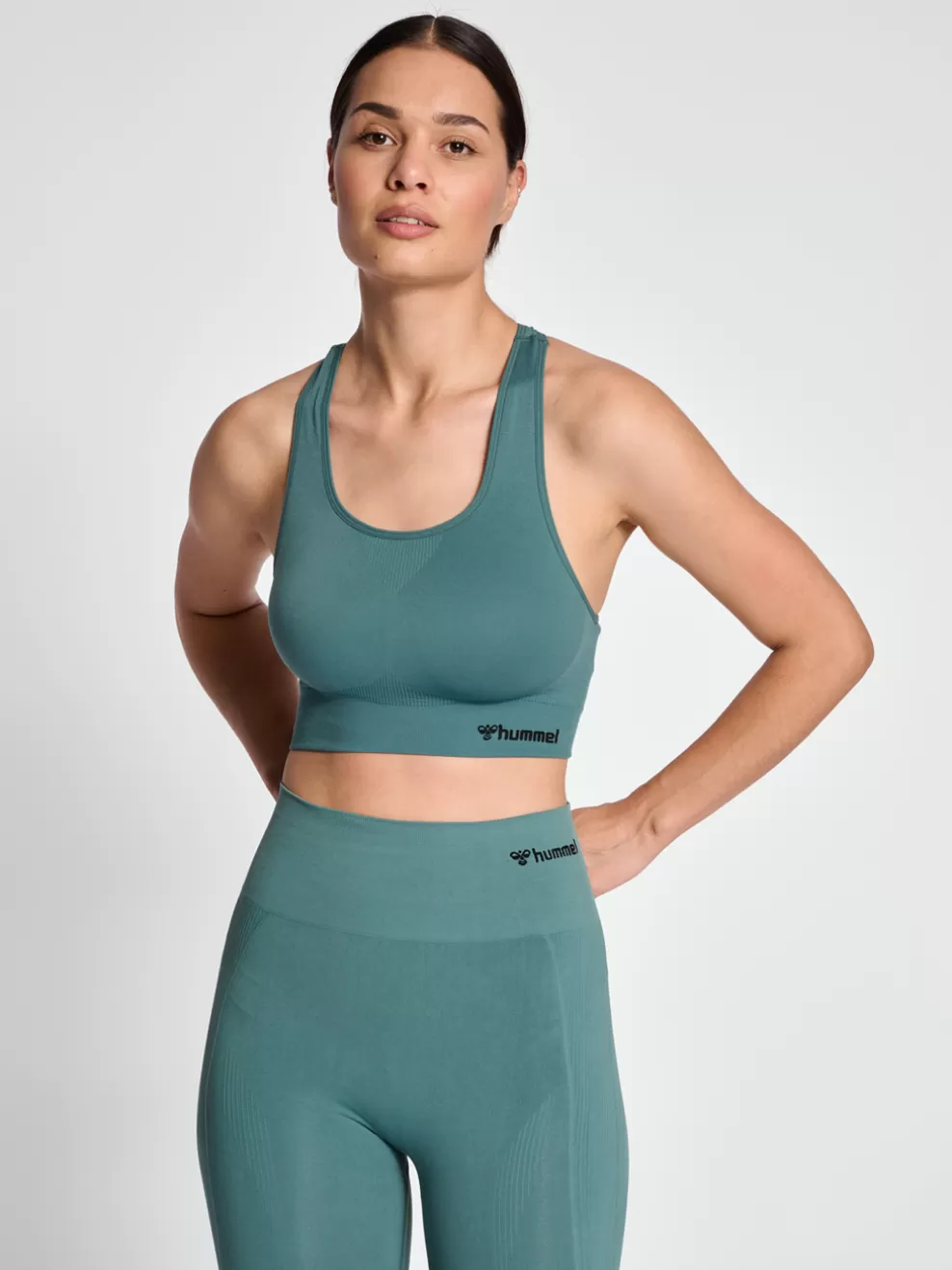 hmlTIF SEAMLESS SPORTS TOP*hummel Outlet