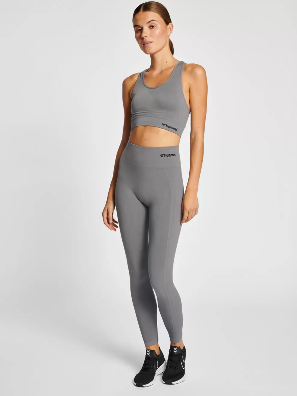 hmlTIF SEAMLESS SPORTS TOP*hummel Shop