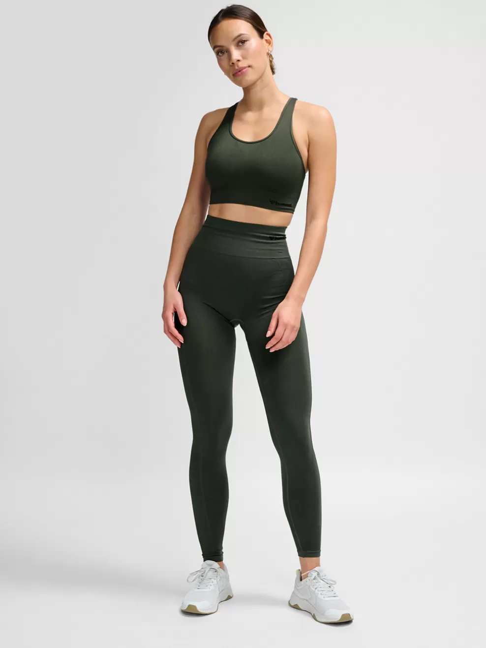 hmlTIF SEAMLESS SPORTS TOP*hummel Outlet