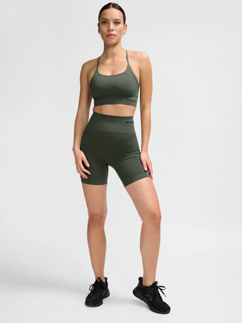 hmlTIFFY SEAMLESS SPORTS TOP*hummel Shop