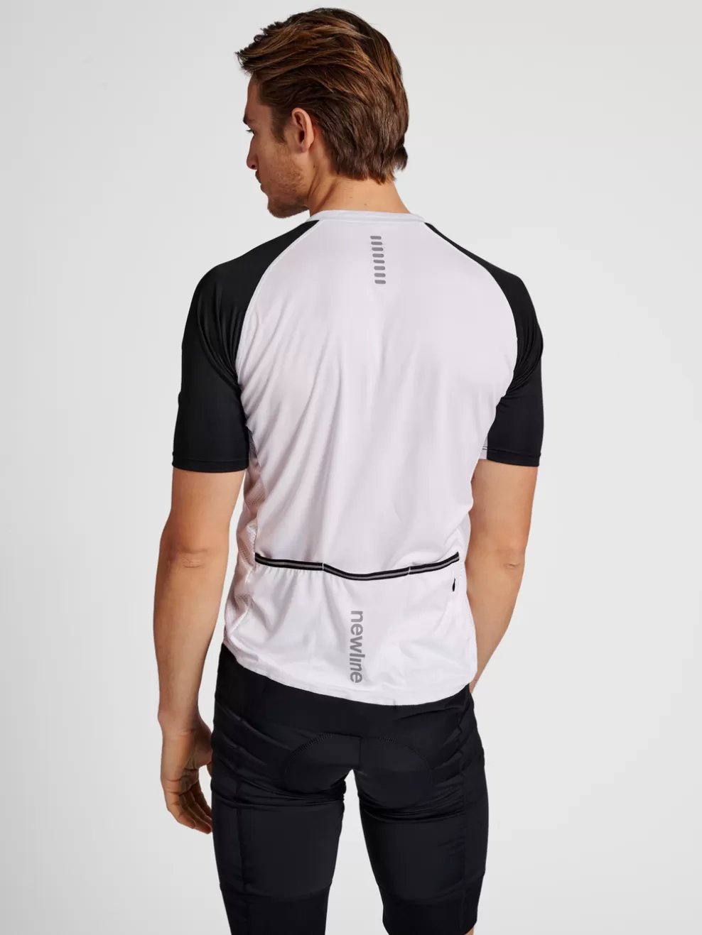 MENS CORE BIKE JERSEY*hummel Fashion