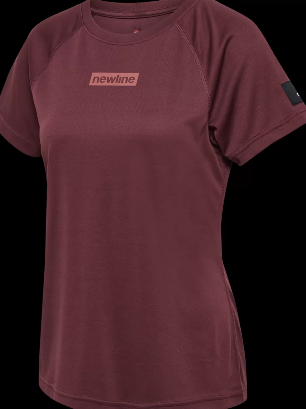 nwlCHARGE MESH T-SHIRT W*hummel Fashion