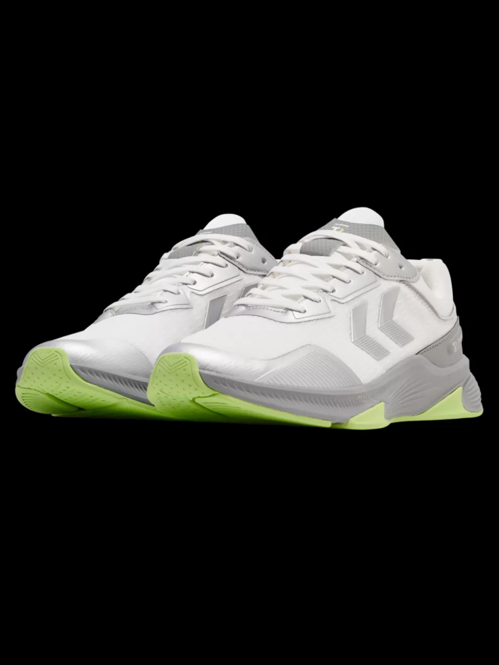 REACH TR CORE SILVER 2.0*hummel Sale