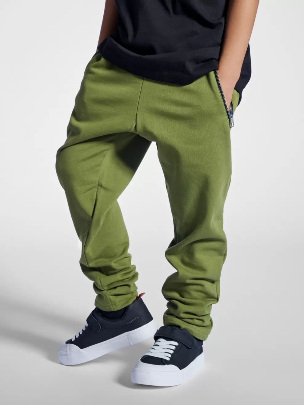 stmANTON PANTS*hummel Clearance