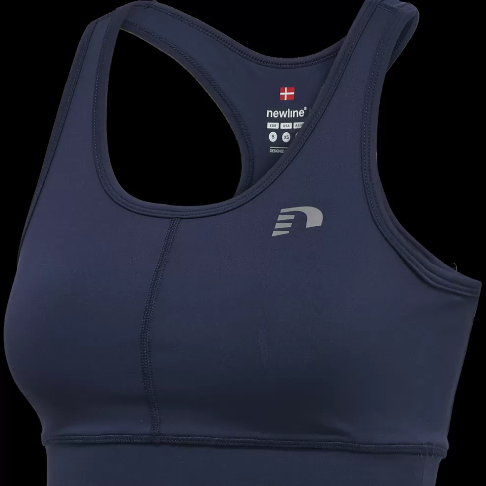 WOMEN CORE ATHLETIC TOP*hummel Fashion