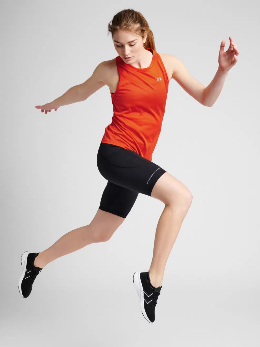 WOMEN RUNNING SINGLET*hummel Cheap